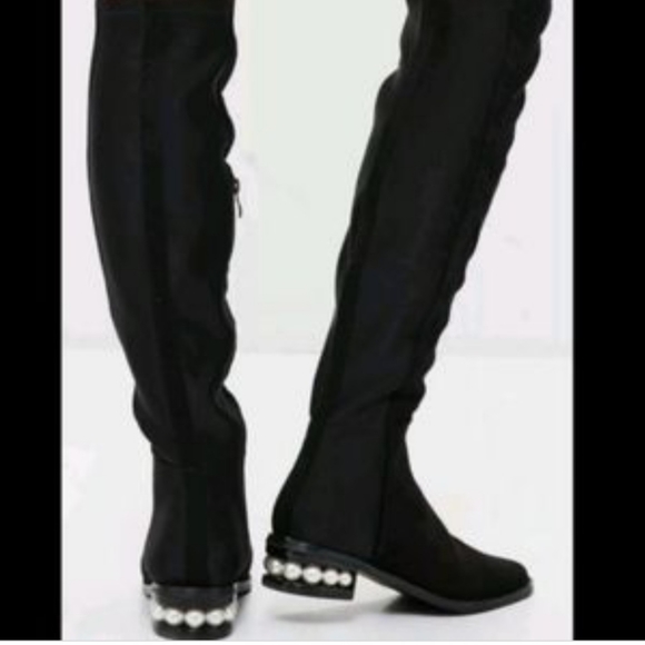 CATHERINE MALANDRINO black BOOTS PEARL HEEL. 25" shaft height - Picture 5 of 15
